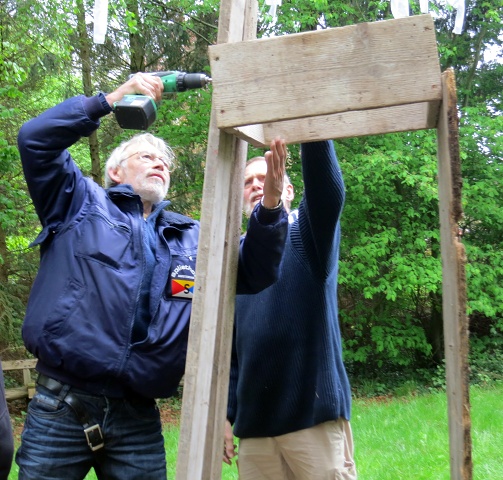 2013 Buitenhaard bouwen bij DirkJan